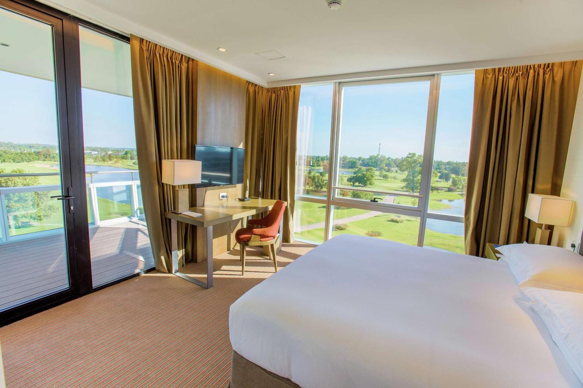 ฮิลตัน ปิลาร์ Hotel ปีลาร์ ภายนอก รูปภาพ